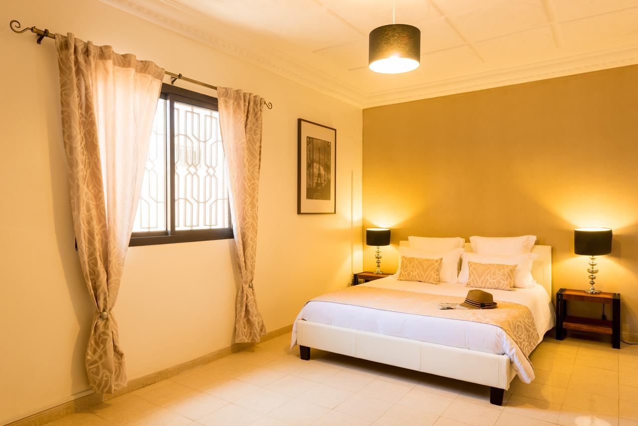 Villa Renaissance Ngor エクステリア 写真