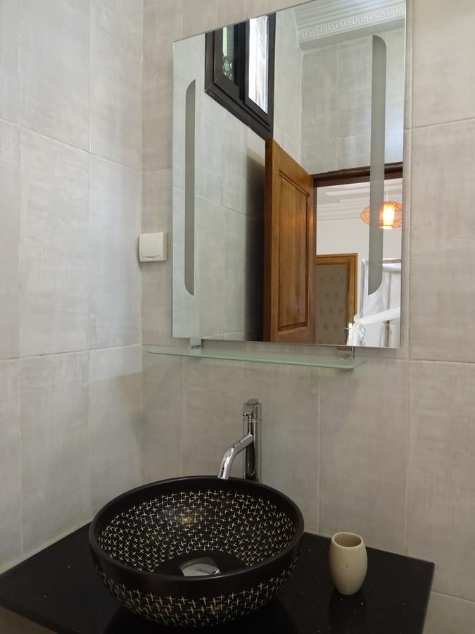 Villa Renaissance Ngor エクステリア 写真